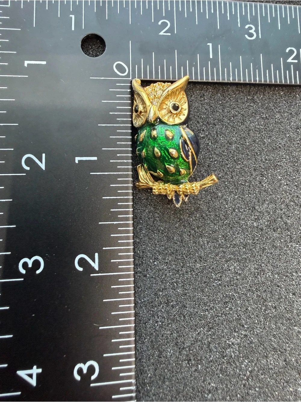 Vintage Green Enamel Owl Diamanté Brooch